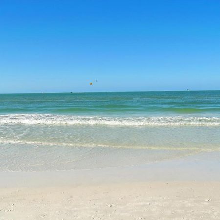 Modern & Fresh - Less Than 3 Miles To The Beach! Sarasota Exteriör bild