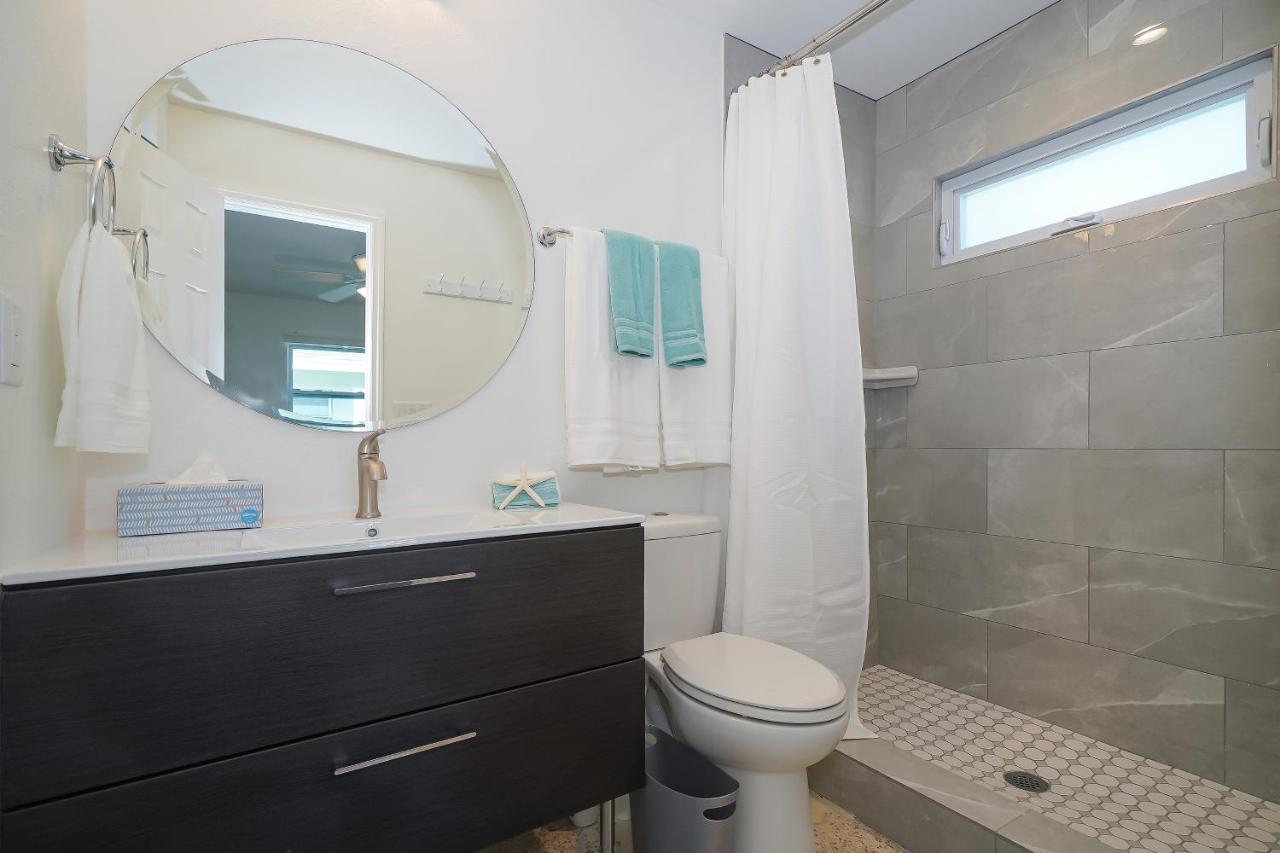 Modern & Fresh - Less Than 3 Miles To The Beach! Sarasota Exteriör bild